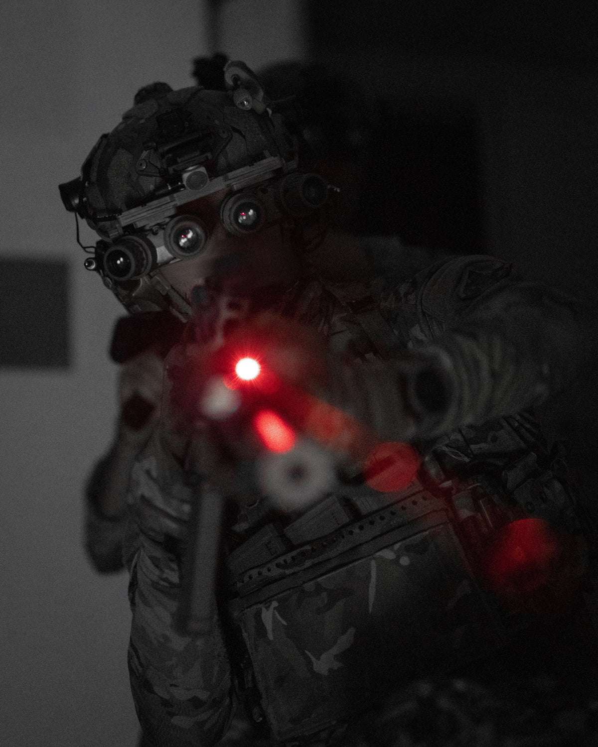 Helmet Mountable Thermal Monocular