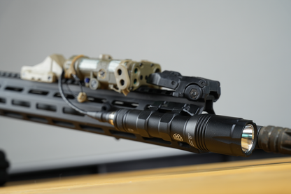 SomoGear NM-1 Scout light