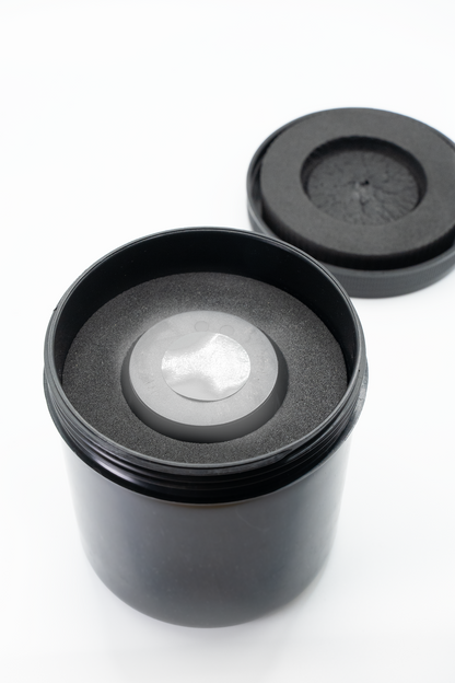 Image intensifier container